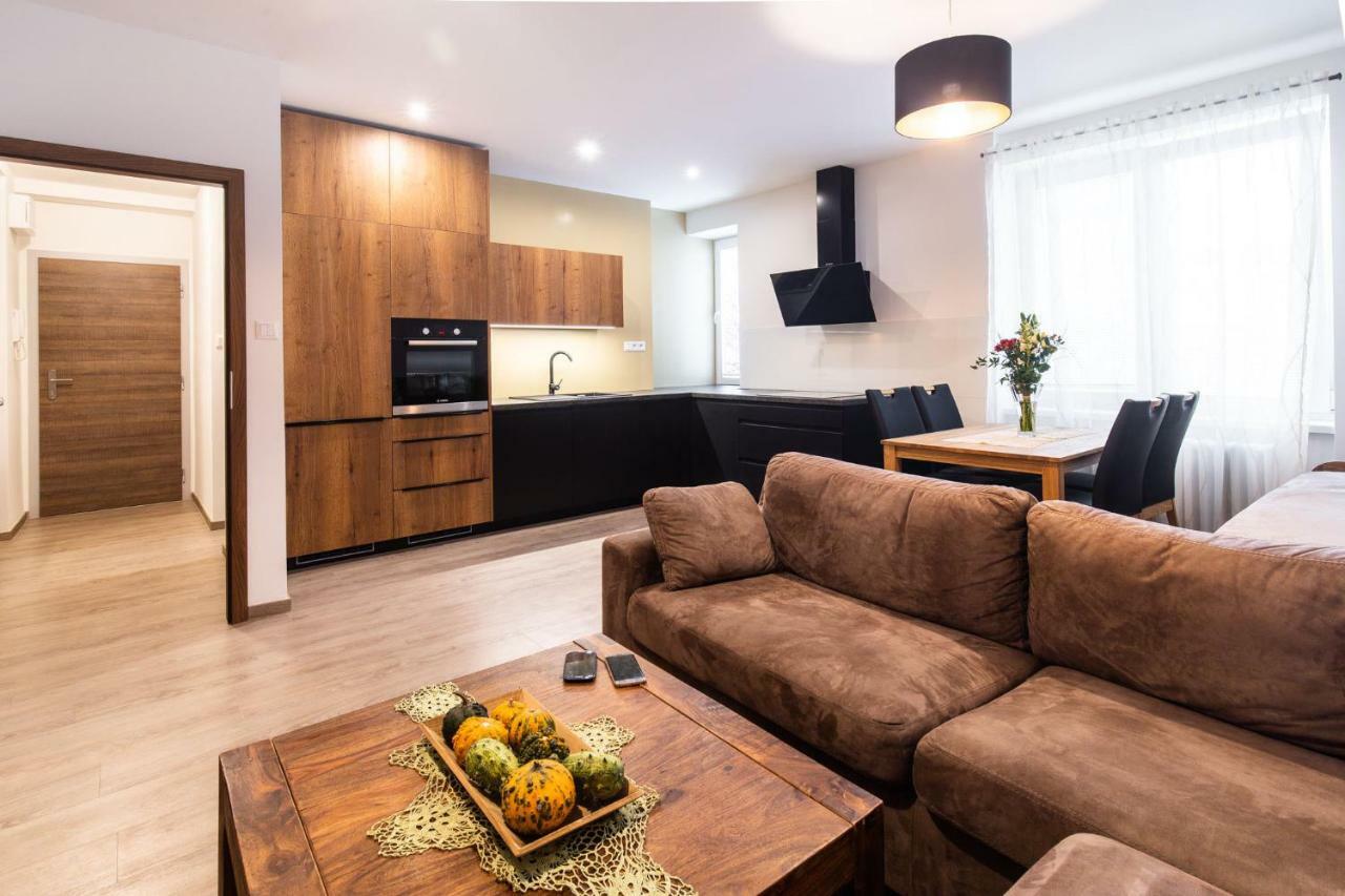 Newly Renovated, Full Equipped And Quiet Apartment Трнава Экстерьер фото